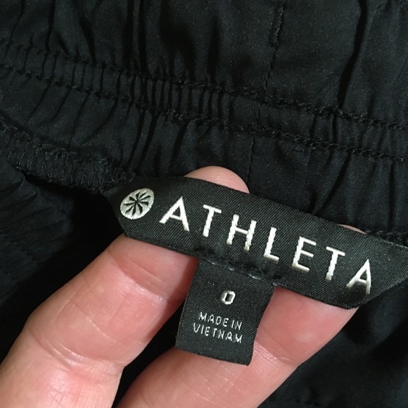 12.Athleta Black Revive Pant - Picture 16 of 16